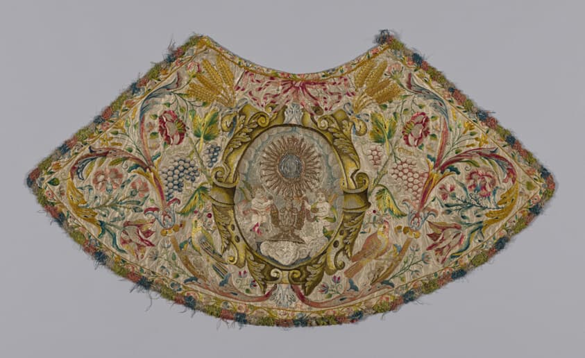 Embroidered Silk Collar